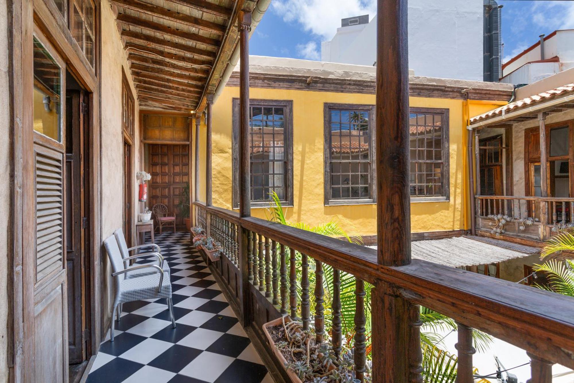 Casa Montesdeoca - Jacaranda Las Palmas Exterior photo